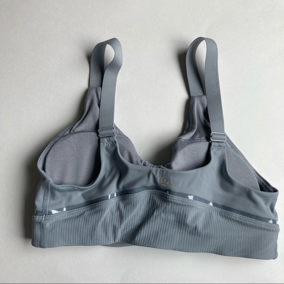 10/$70: NWOT lululemon radiant motion sports bra - Picture 4 of 5